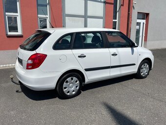 Škoda Fabia 2 kombi 1.4 16V Klimatizace - 7