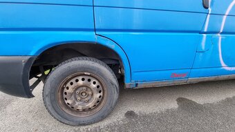 VW Transporter s vysokou strechou - 7