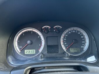 Golf 4 pacific 1.9 tdi 74kw axr - 7