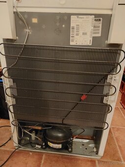mrazák 135 l Whirlpool - 7
