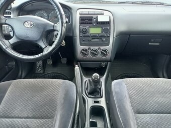Toyota Avensis T22 - 7