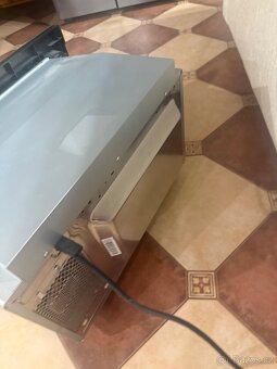 Vestavná mikrovlnná trouba EMT25207OX - 7