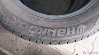 Prodám 2 x pneu Hankook 205/60/16 - 7