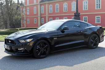 Ford Mustang 5.0L V8 GT - 7