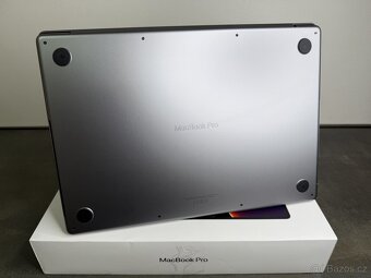 MacBook Pro 16'' 2021 / M1 Max / 32GB / 1TB SSD / Space Gr - 7