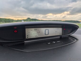 Citroen C4 1.4i - 7