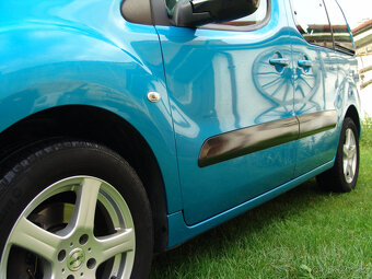 Citroen Berlingo Multispace 1.6 HDi 68KW ČR 2.majitel - 7