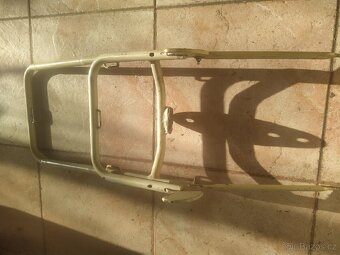 Zavazadlový sklopný nosič Jawa - 7