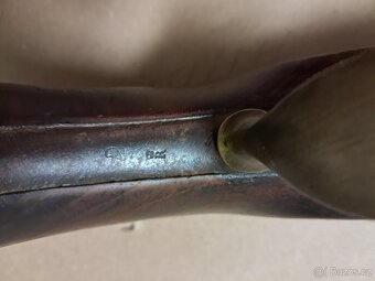 křesadlová pistole - 7