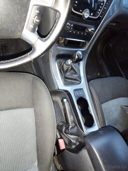Díly Ford Mondeo MK4 - 7