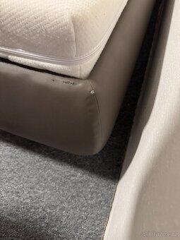 postel s úložným prostorem - 7