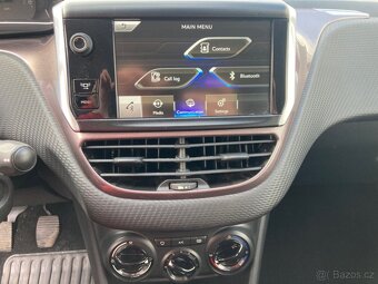 Peugeot 2008, 1,2 VTi, vyhř.sedačky, tažné, nová STK - 7