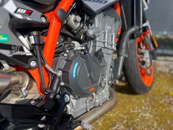KTM 890 Duke R 2022 - 7