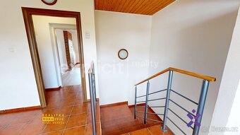 Stylový podkrovní byt 3+kk – komfort, klid a výhledy, 60 m2 - 7