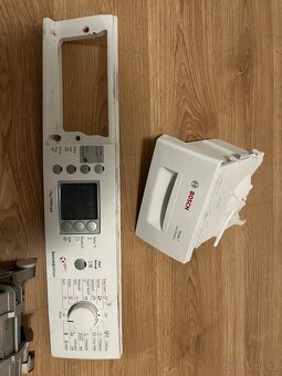 Nabízím díly na pračku Bosch - 7