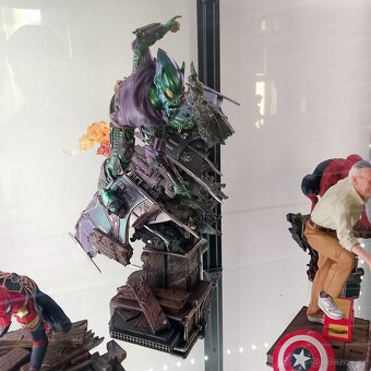 Marvel- sběratelské sošky a figurky (ceny v popisku) - 7