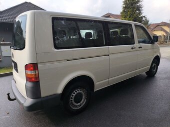 VW TRANSPORTER CARAVELLE 2,5 TDi LONG-9-míst - 7