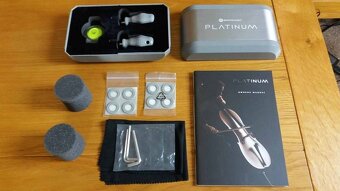 Reproduktory Monitor Audio Platinum PL100 a odpovídající sto - 7