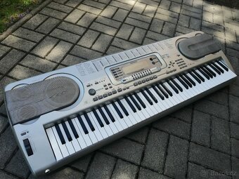 CASIO WK 3300- větši, 6,5 oktávy, 76 kláves, Usb host. - 7