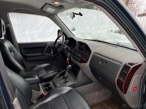 Mitsubishi Pajero 3,5 GDI - 7