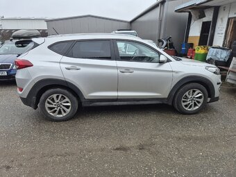 Hyundai Tucson 1,6 T-GDI, benzín,130kW, 4x4, 10/2017 - 7