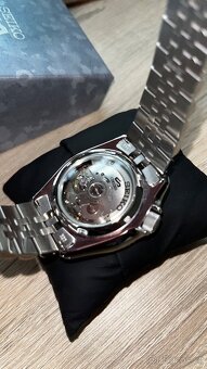 Prodám nové hodinky Seiko sport 5 GMT - 7