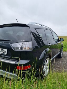 Mitsubishi Outlander 2.2 HDI 115 kW, původ ČR - 7