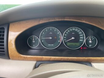 Jaguar X-type 3.0 V6 - 7