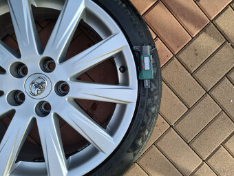 Letní sada Toyota Avensis 18" - 7