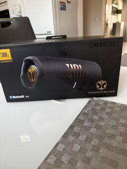 JBL Charge 5 Tomorrowland Edition - 7