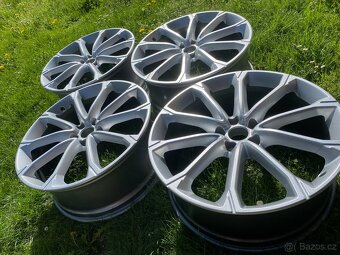 Alu kola 5x112 R21 Originál Audi sport RSQ3 - 7