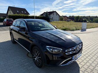 E 220d 4-MATIC ALLTERRAIN,2022,FACELIFT,CZ,DPH,EXTRA STAV - 7