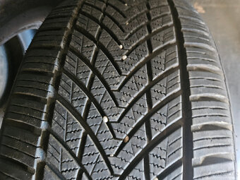 235/55R17 103 W XL Tracmax - 7