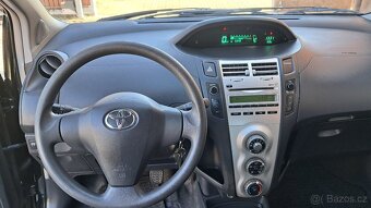 Toyota Yaris, 1.0i / najeto 53 000 KM - 7