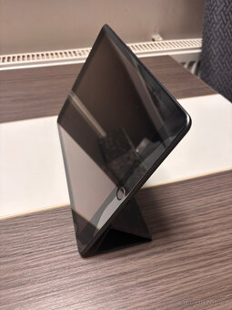 iPad 8. generace (A2270) 32 GB Wi-Fi – s klávesnicí, perem a - 7