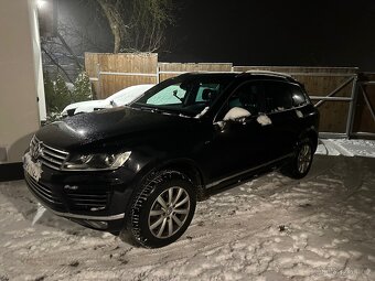 VW TOUAREG R-line, 159 tis. km, serviska, WEBASTO, DYNAUDIO - 7
