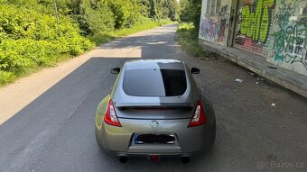 Nissan 370z - 7
