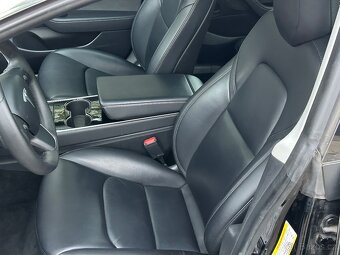 Tesla Model 3, SR Plus, spotřeba 13,4kwh, DPH - 7