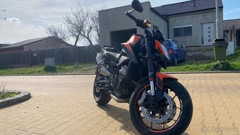 KTM Duke 890 - 7