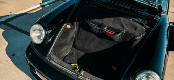 Porsche 911 964 Carrera 2 - 7