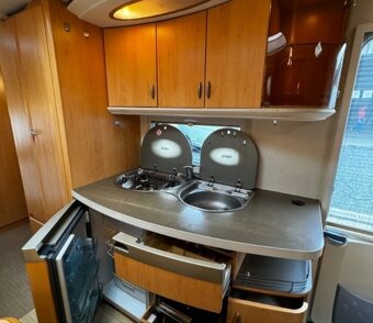 Karavan Hobby De Luxe 560 - 7