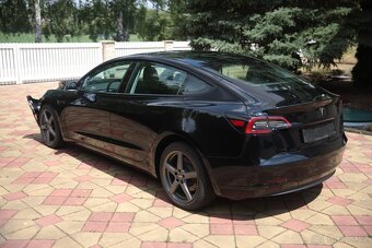 Tesla 3 Refresh RWD Standart Range 12/22 50000Km DPH - 7