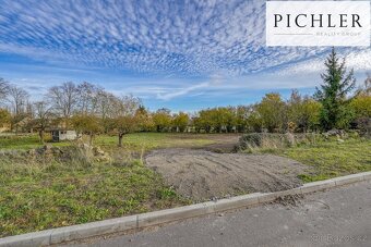 Prodej stavebního pozemku 759 m² - 7
