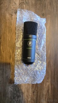 Mackie Big Knob Studio Bundle - 7