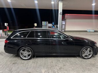 Mercedes-Benz e220d w213 143kW AMG paket - 7