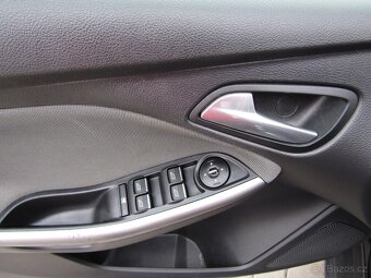 Ford Focus 1.6 EB , 92 kW benzín, 2011 - 7