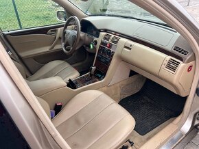 Mercedes benz E Binz, V 210, 2,8 benzin, 150 kw, rv 2002 - 7