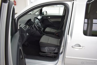 Volkswagen Caddy 2,0 TDi,DSG,7-míst,NAV,DPH,XEN - 7