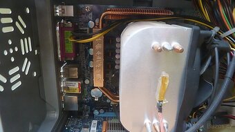 starší Pc bez HDD - 7