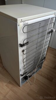 Lednice s mrazákem Zanussi - 7